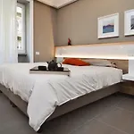 Bed In Centro فندق مبيت وإفطار نابولي