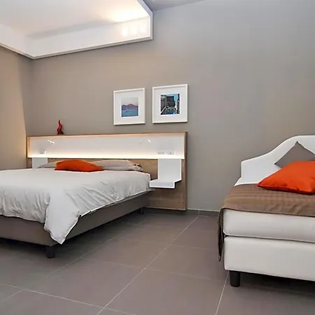Bed In Centro