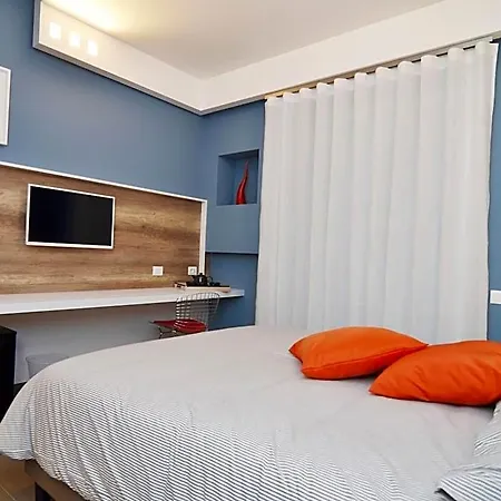 ベッド・アンド・ブレックファスト Bed In Centro