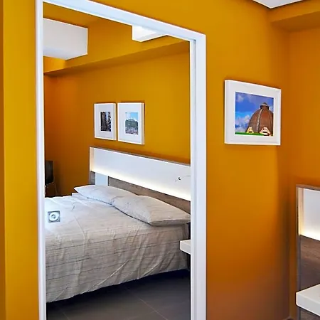 Bed In Centro 4* ナポリ
