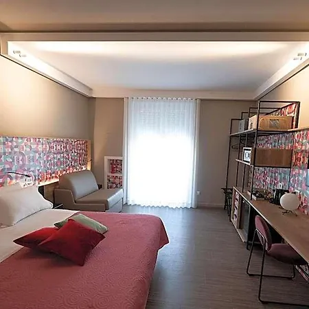 ベッド・アンド・ブレックファスト Bed In Centro 4*