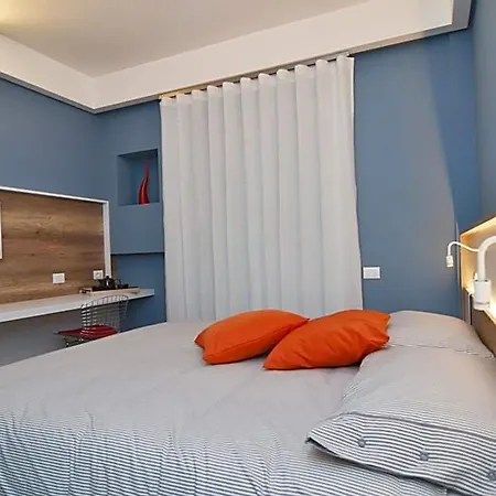 Bed In Centro ベッド・アンド・ブレックファスト 4*
