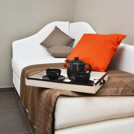 Couette-café Bed In Centro Naples