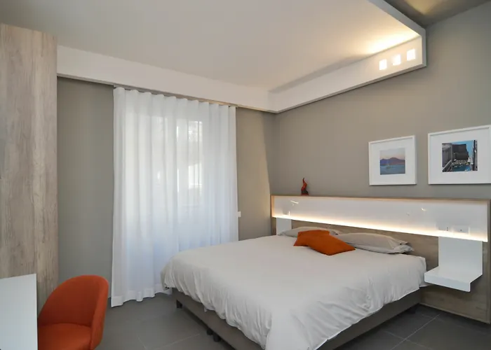 Bed In Centro 나폴리