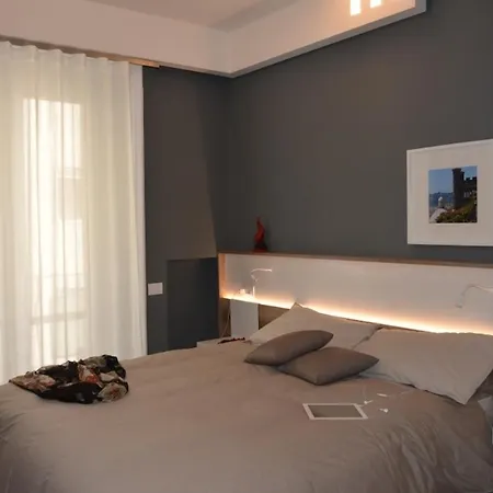 Bed In Centro Nocleg ze śniadaniem 4*